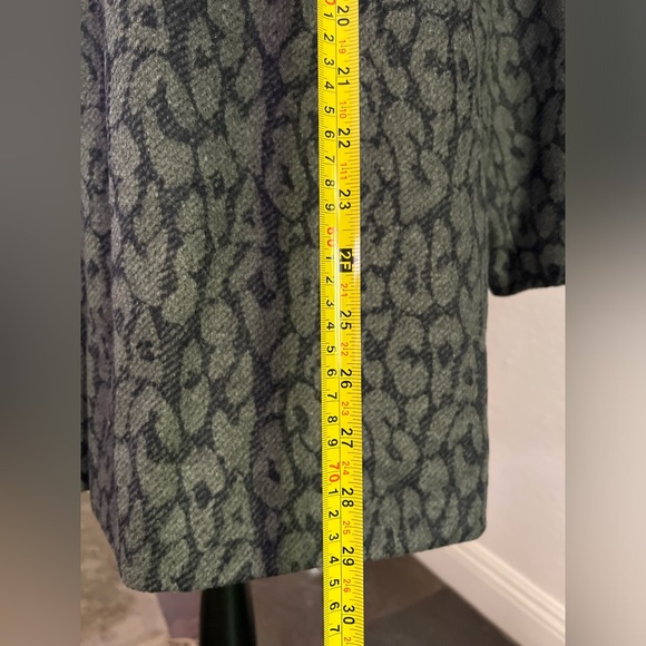 Old Navy - blue gray leopard animal print coat - Picture 11 of 11